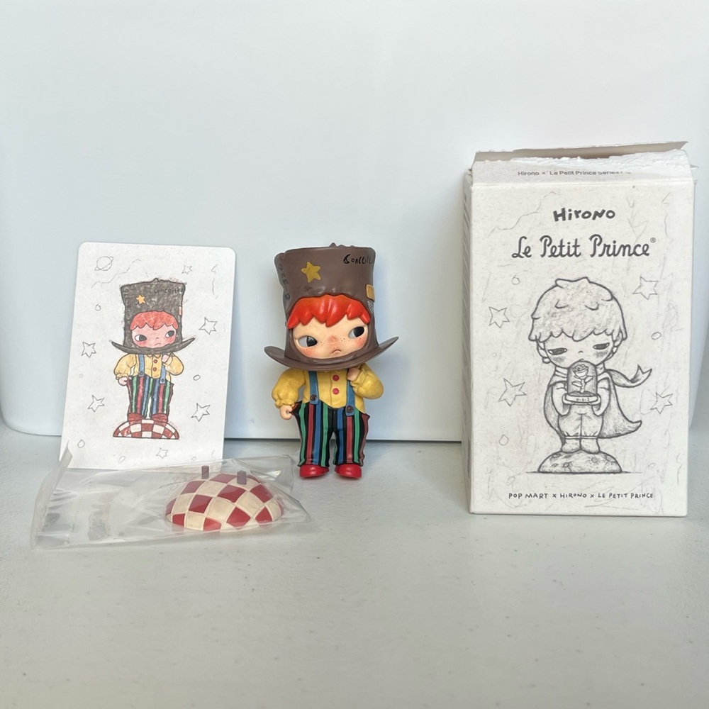 Hirono Le Petit Prince, The Conceited Man with Box